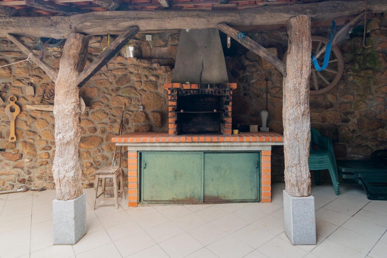 Casa Outeiro De Cima - Casa Rustica Tipica Serrana - Seia - Serra Da Estrela מראה חיצוני תמונה